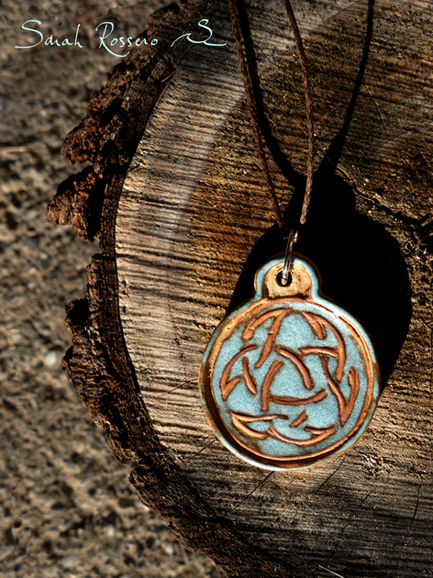 Pendentif la Toile de Wyrd - turquoise